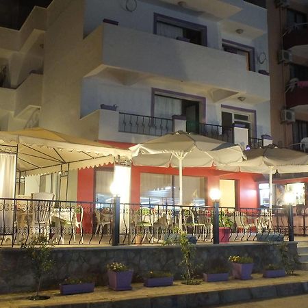 Hotel Dorukhan Кушадасъ Екстериор снимка
